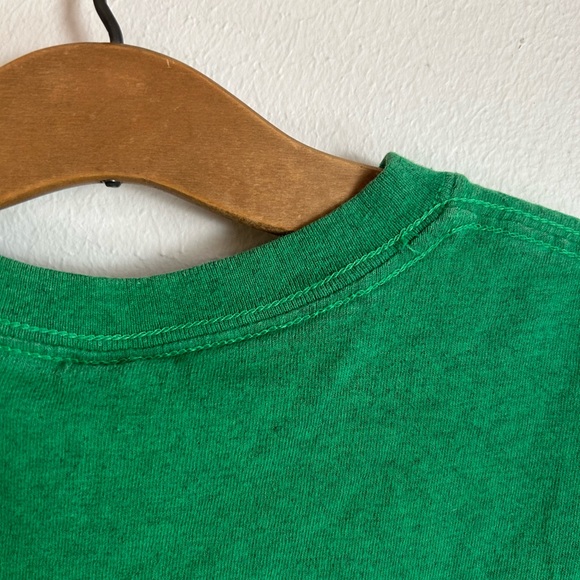 Gildan Vintage Waupaca, Wisconsin T-Shirt Stranger Things - Picture 7 of 8